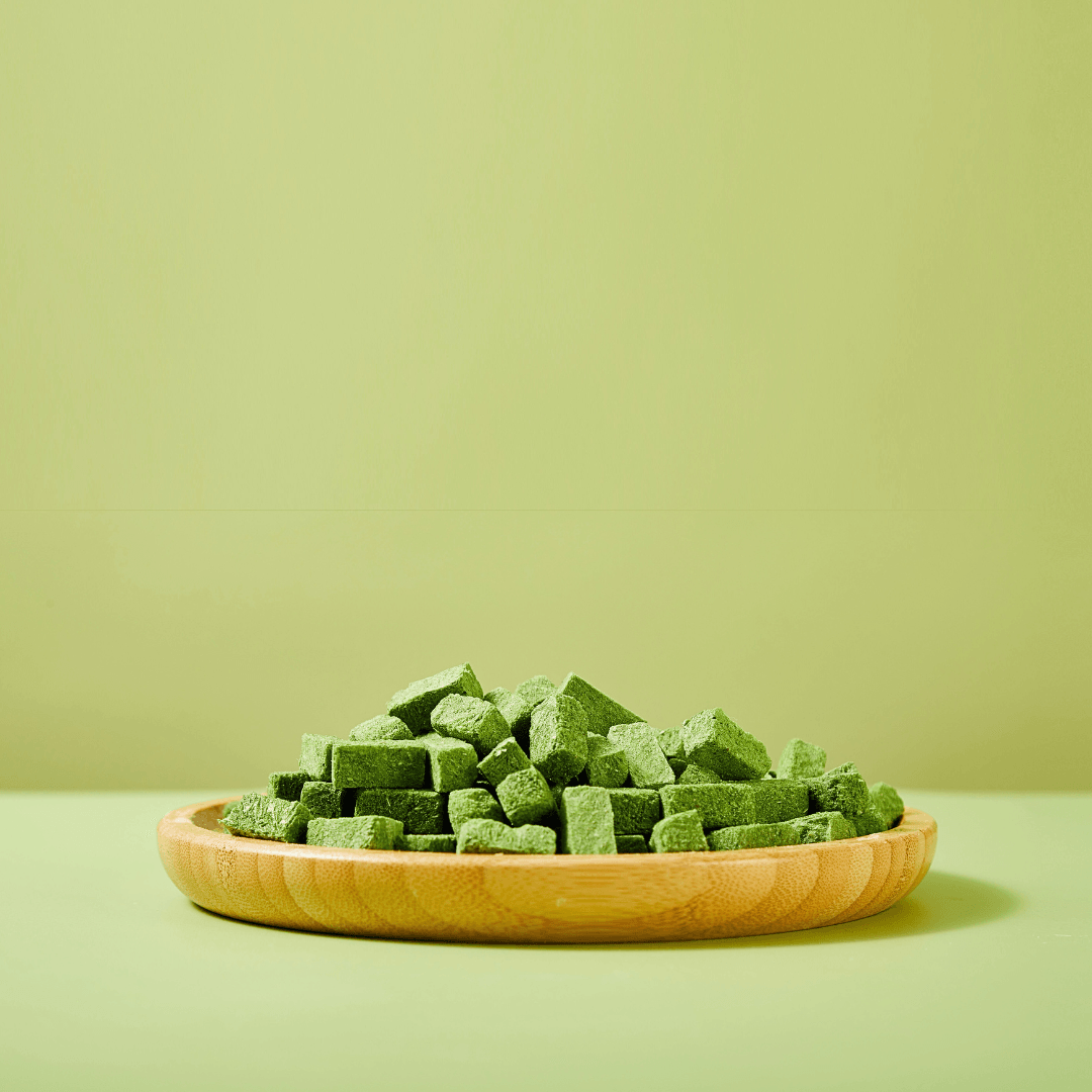 Freeze-Dried Cat Grass Treats - Rocky & Maggie's Pet Boutique and Salon