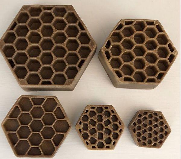 Yummy Combs® Ingenious Flossing Dog Dental Treat - Rocky & Maggie's Pet Boutique and Salon