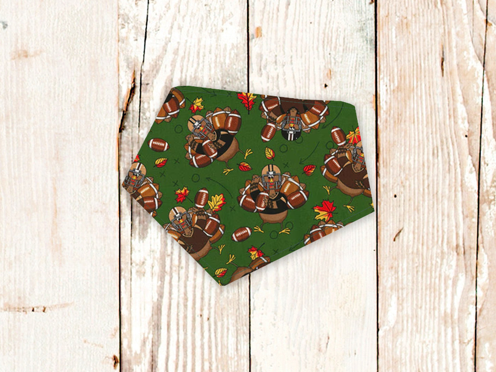 BibbyBubby Football Turkeys Dog Bandana
