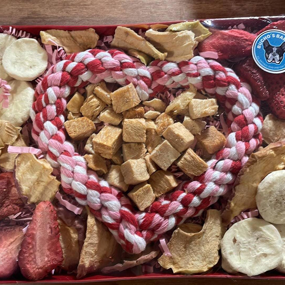 Rope My Heart Box - Rocky & Maggie's Pet Boutique and Salon